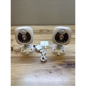 Ring 2-Pack Motion Activated Battery-Powered Light + Smart Lighting Bridge White